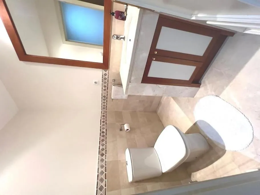 Elegant 3Bedroom Apartment In La Quinta Marbella Malaga Spain