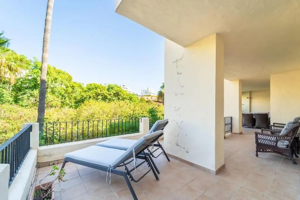 Elegant 3Bedroom Apartment In La Quinta Marbella Malaga